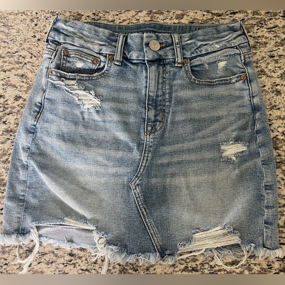 American Eagle Outfitters Dresses & Skirts - American Eagle Denim Skirt ✨(NWOT)✨